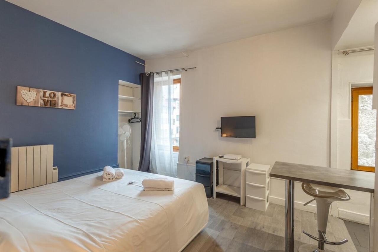 Studio For 2 Located In The City Center Apartment Annecy Exterior photo